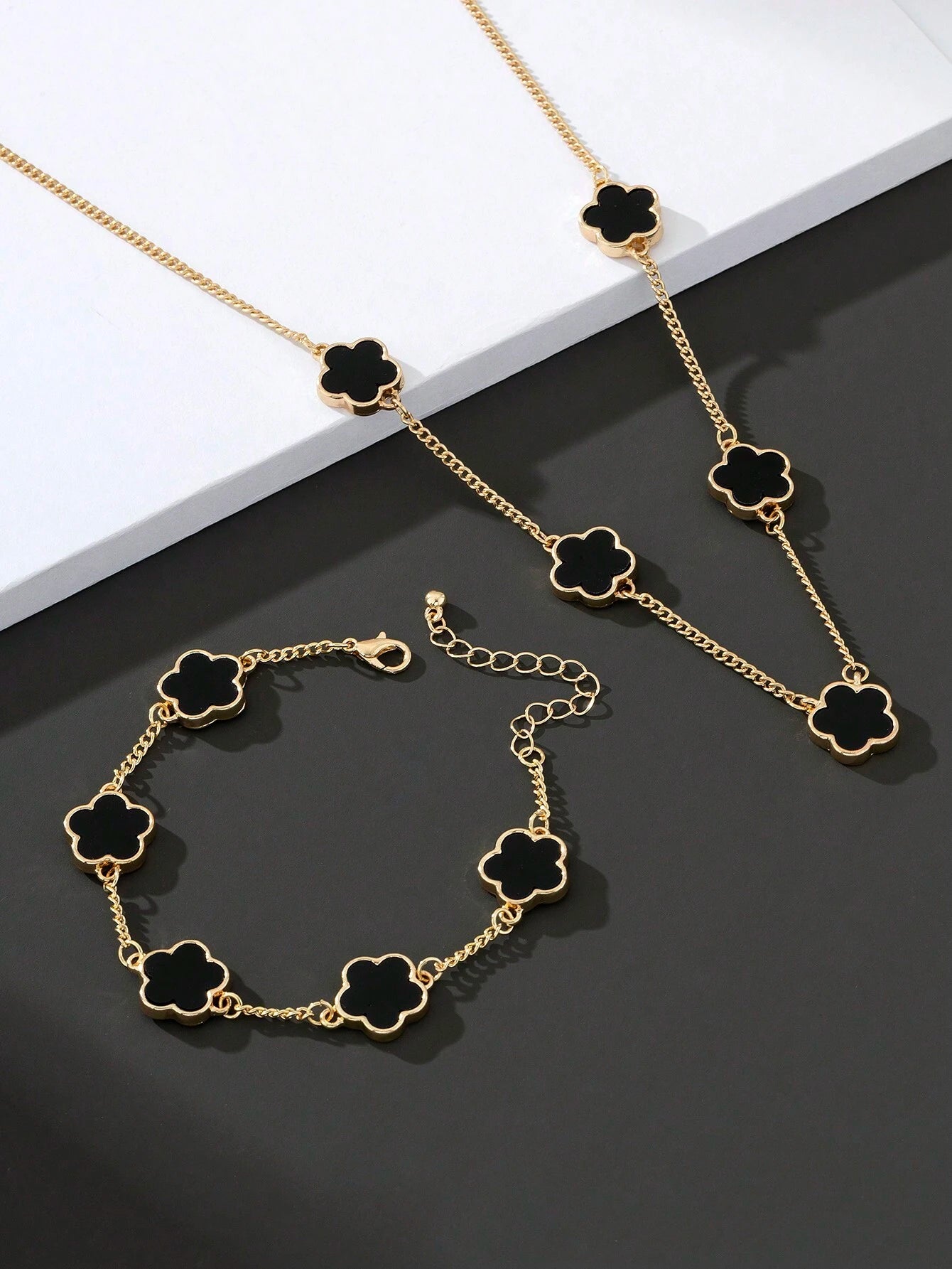 Clover Combo Set